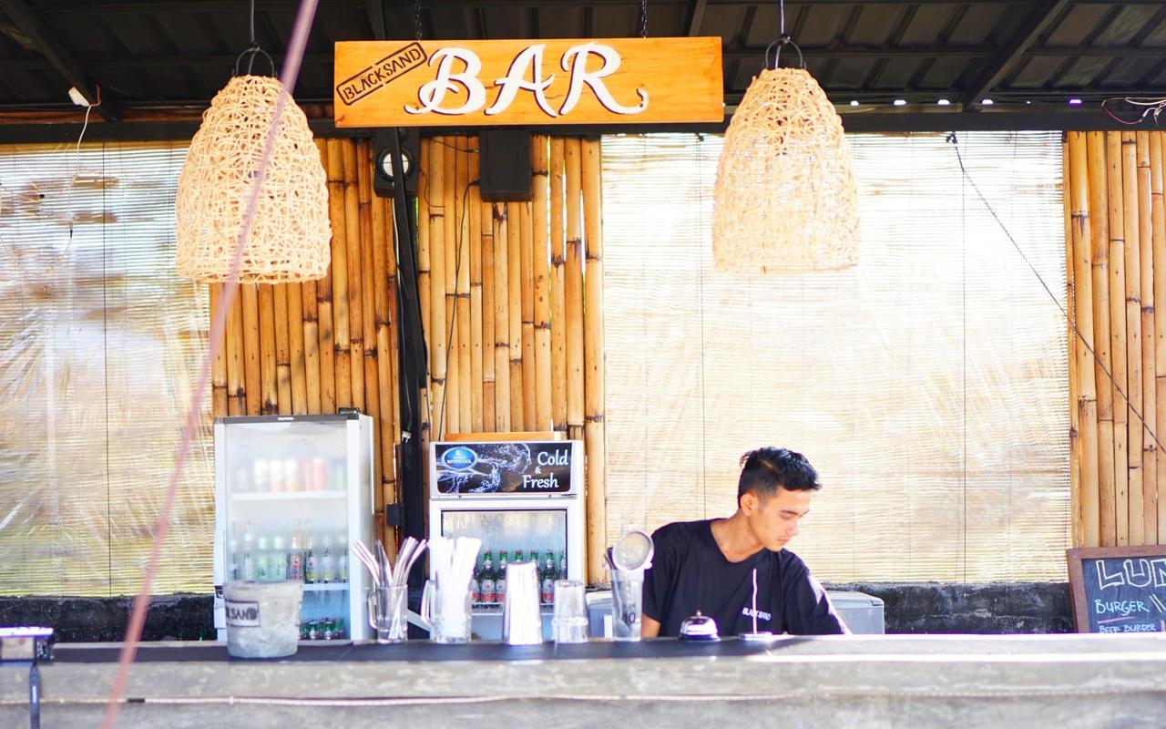 Canggu Beach Hostel ภายนอก รูปภาพ